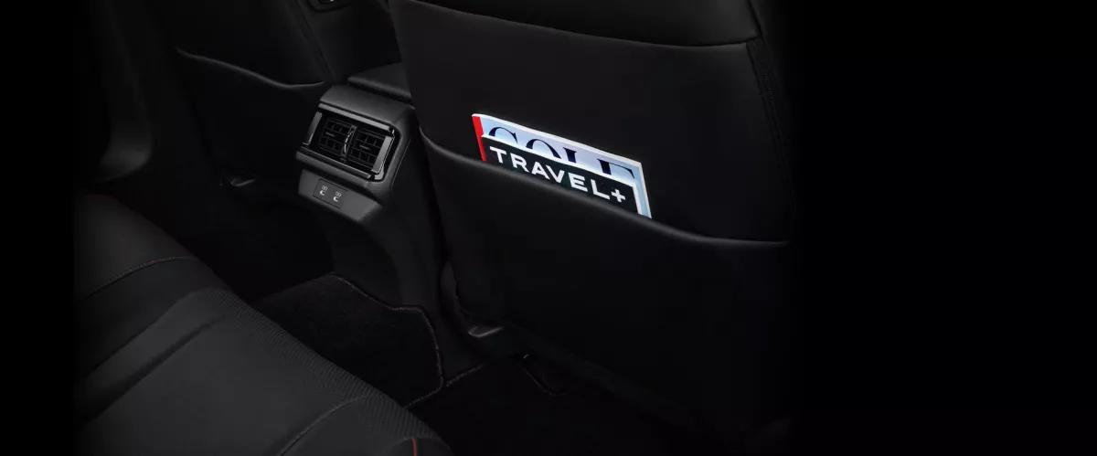 Seat Back Pocket
Kantong di bagian belakang kursi yang sudah dilengkapi dengan Mini Sleeve untuk majalah dan buku favorit Anda.