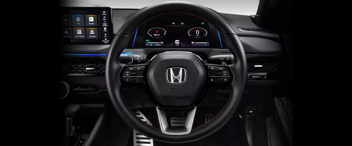 Electric Power Steering + Dual Pinion
Berfungsi untuk meringankan beban pada tangan Anda saat memutar setir, membuat memutar roda kemudi terasa lebih mudah, ringan, dan nyaman.