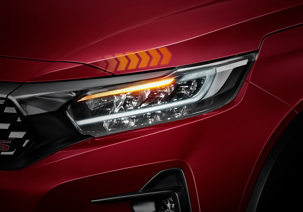 Sequential LED Turning Signal
Didesain dengan tampilan yang stylish dan futuristik, fitur Sequential LED Turning Signal memberikan tampilan yang menawan sekaligus jadikan perjalanan Anda lebih aman.