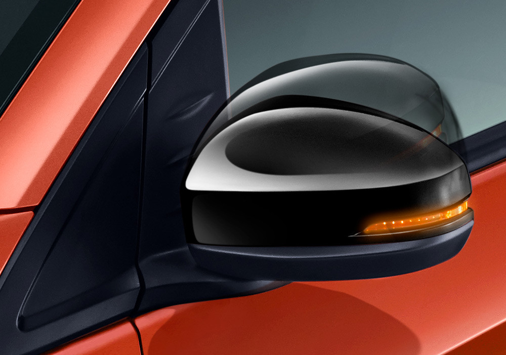 New Power Retractable Black Door Mirror with LED Turning Signal
Khusus untuk varian New Honda Brio RS, kamu dapat melipat spion secara otomatis hanya dalam satu sentuhan.

Selain itu, lampu sein juga disematkan pada spion untuk memberikan tampilan penuh gaya.